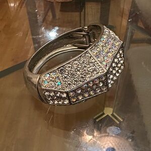 Elegant Vintage Silver Crystal Bracelet